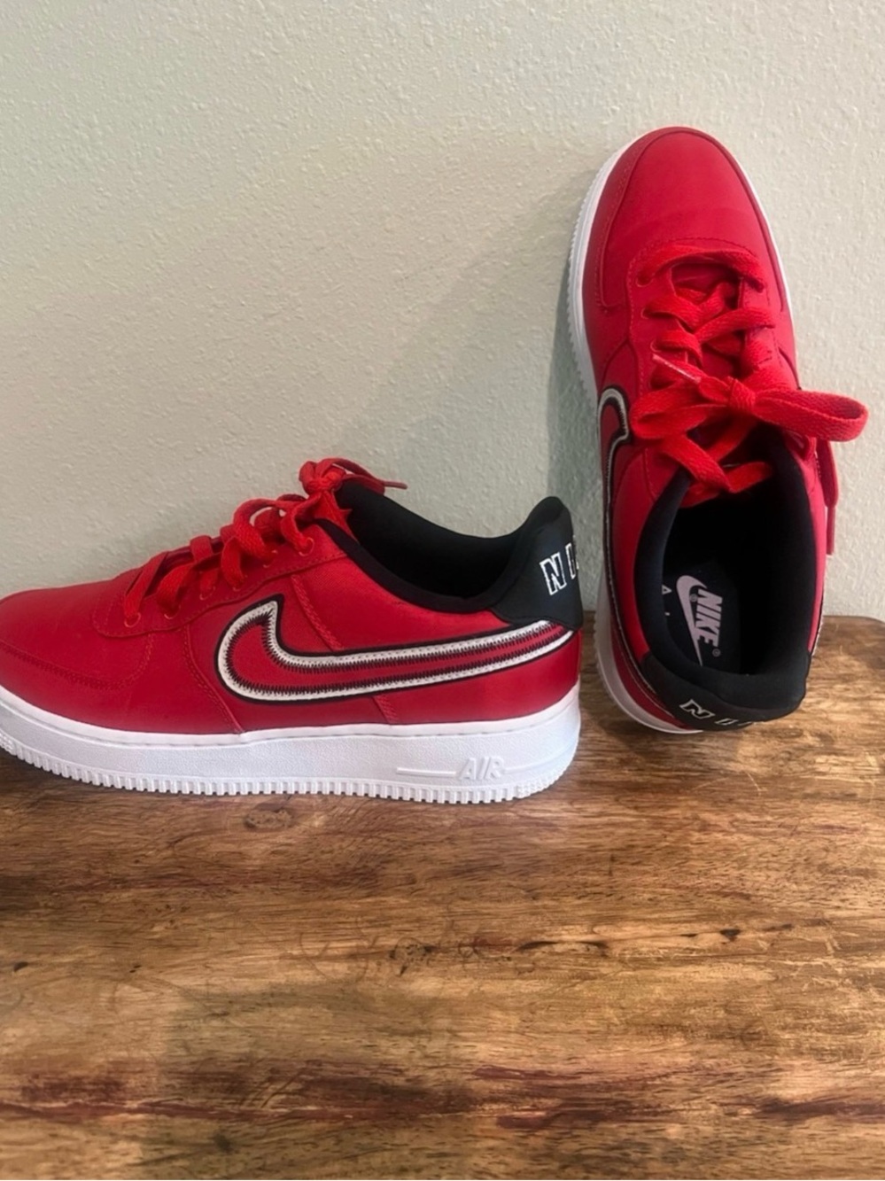 NIKE AIR FORCE 1 LV8 1 (GS) ‘B’-NOBOXLID- SZ: 6 YTH CD7405 600